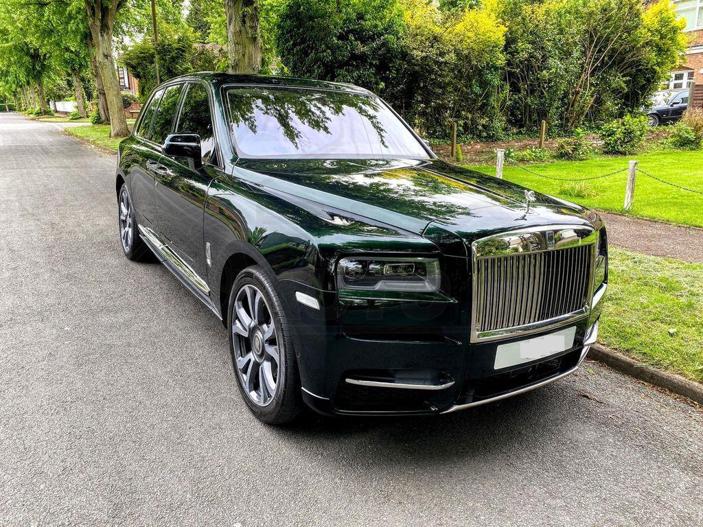 Rolls Royce Cullinan Hire in London